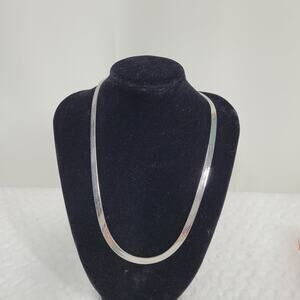 Jennifer Zeuner Allie Necklace Silver IP Plating